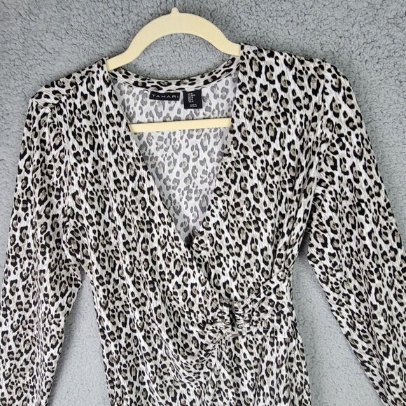 Tahari Womens Blouse Medium Office Siren Surplice Neckline Gold Buckle Slimming - Picture 5 of 13